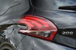 Peugeot 208 Black Edition 3-Door 2017 года